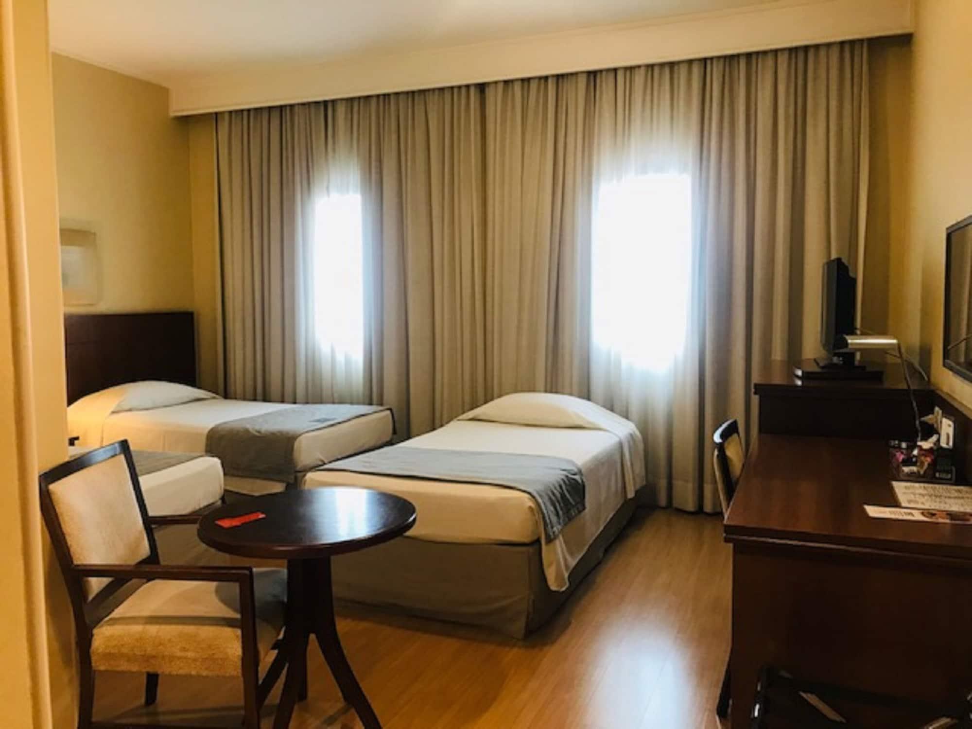 Luz Plaza Sao Paulo Hotel ภายนอก รูปภาพ