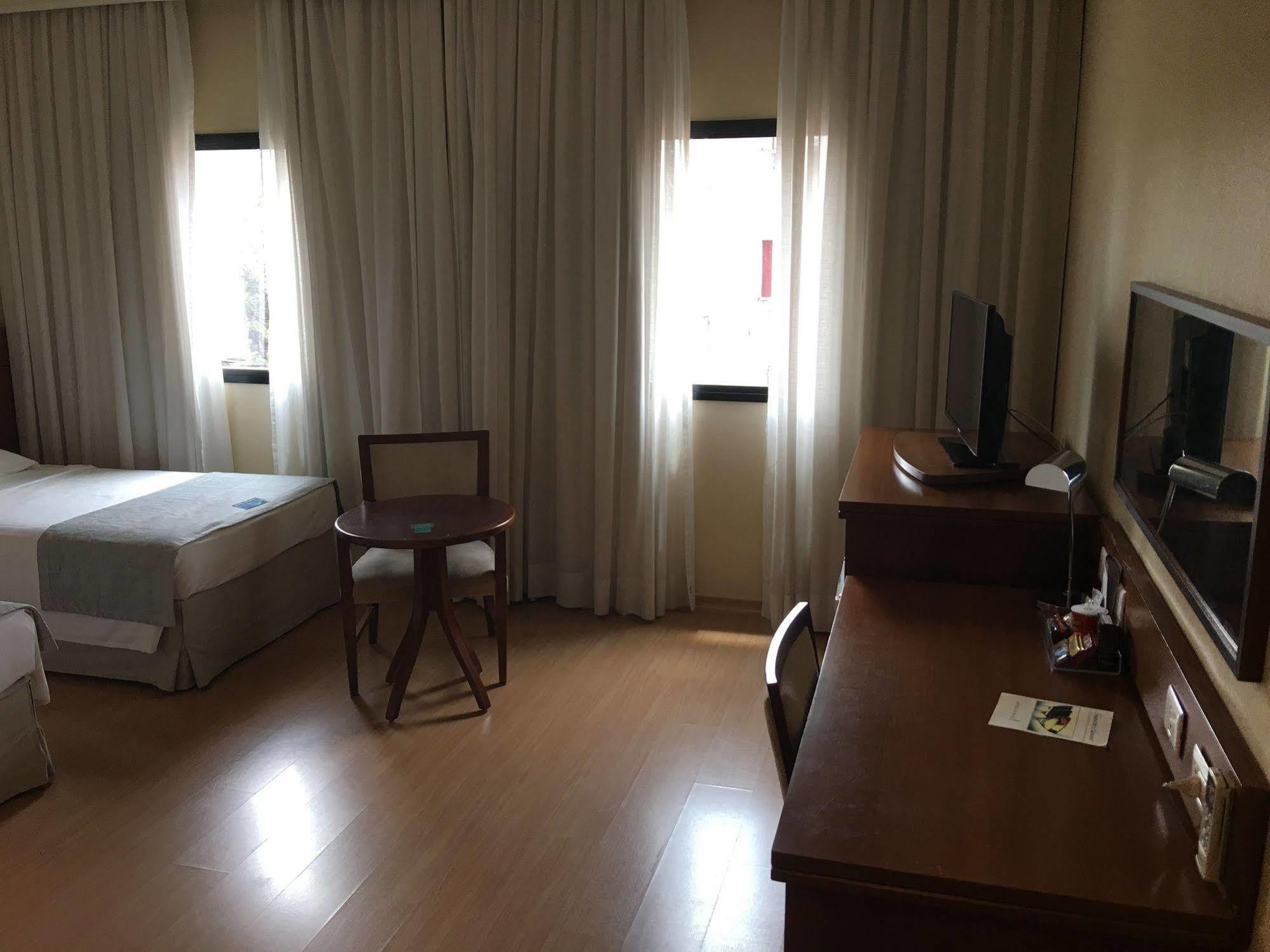 Luz Plaza Sao Paulo Hotel ภายนอก รูปภาพ